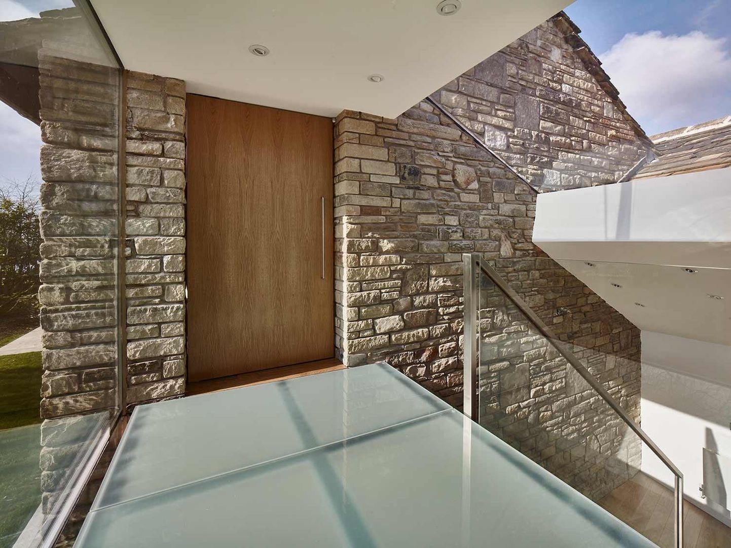 House 141, Andrew Wallace Architects Andrew Wallace Architects Minimalist corridor, hallway & stairs