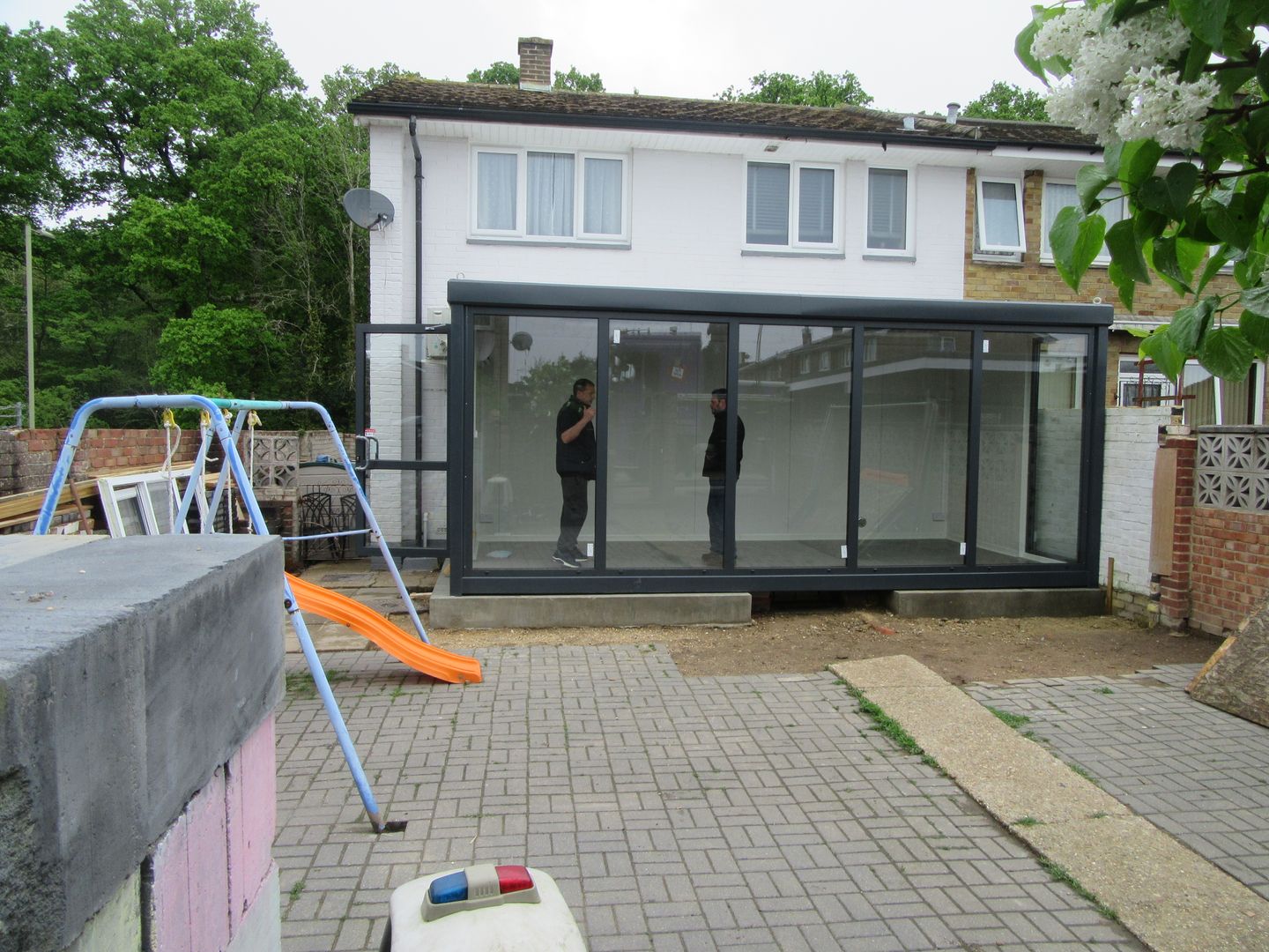 INSTANT EXTENSION JC PORTABLE SITE ACCOMMODATION LTD Modern style conservatory