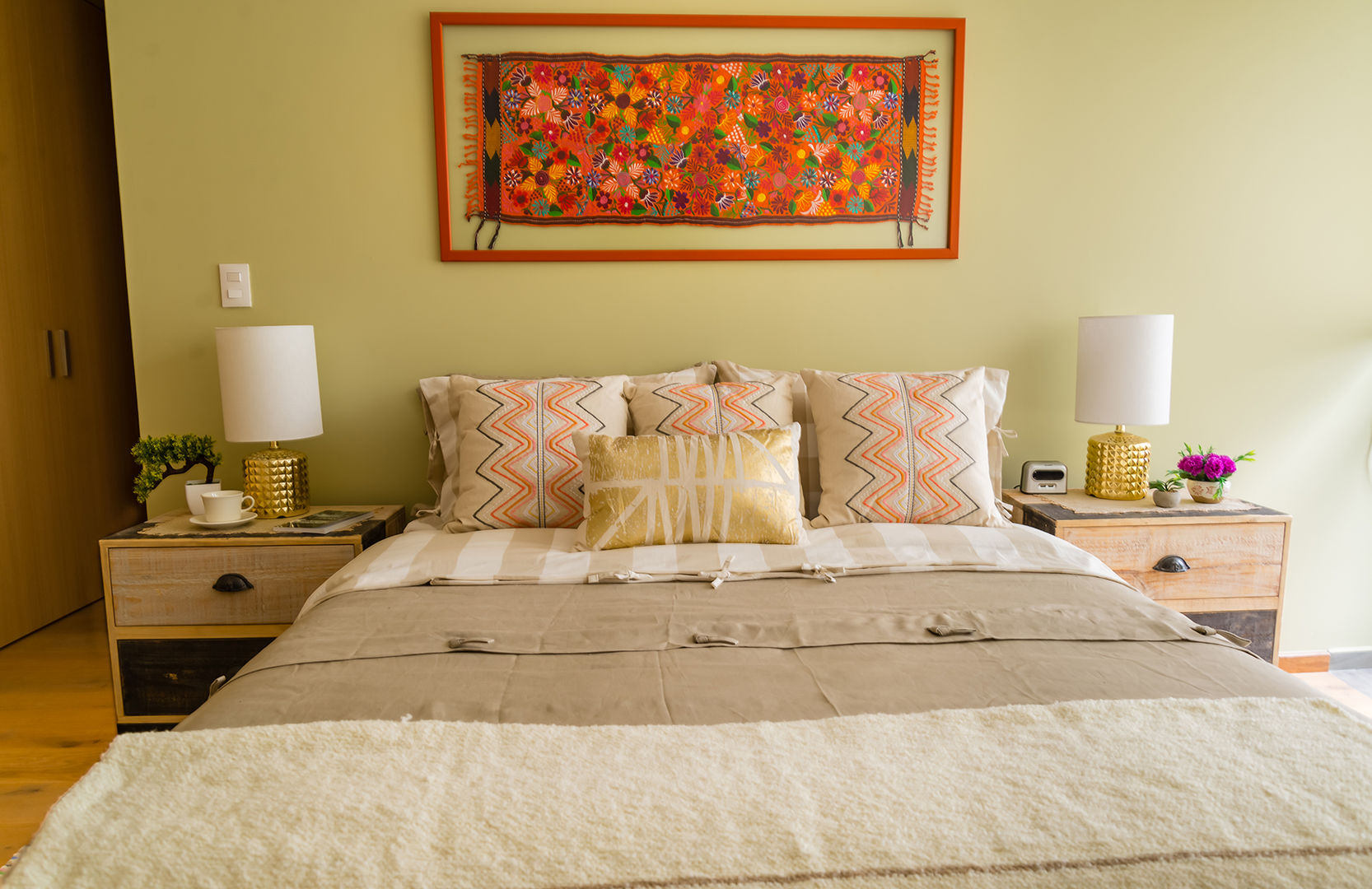 Choapan Decor by Erika Winters®Design, Erika Winters® Design Erika Winters® Design Eclectic style bedroom