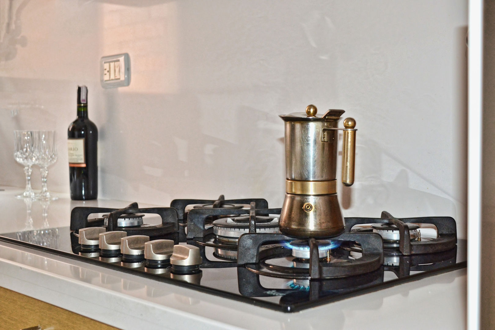 Cocina Loft estudio C.A. Cocinas de estilo clásico Cuarzo Cocina Mobiliario italiano Arquitectura Diseño de interior Silestone