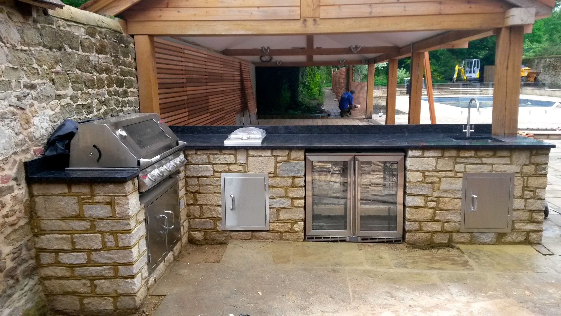 outdoor kitchen, wood-fired oven wood-fired oven Modern style gardens outdoor kitchen,BBQ