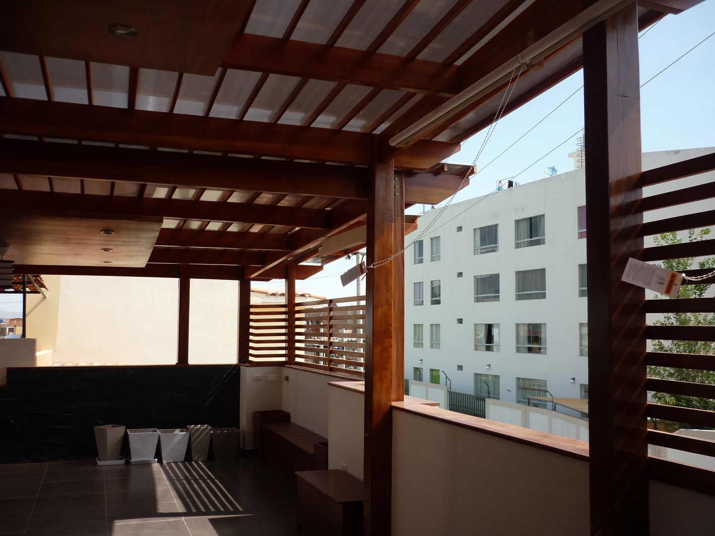Terraza, Arkimel Arkimel Moderner Balkon, Veranda & Terrasse