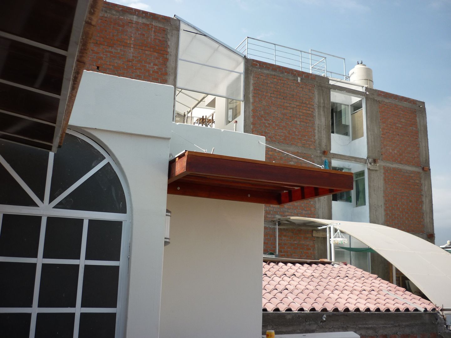 Terraza, Arkimel Arkimel Balcone, Veranda & Terrazza in stile moderno