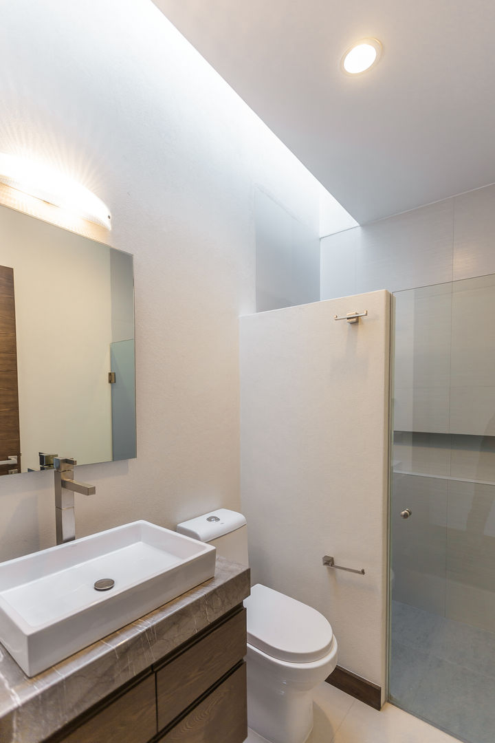 Vistas del Sol, 2M Arquitectura 2M Arquitectura Modern bathroom