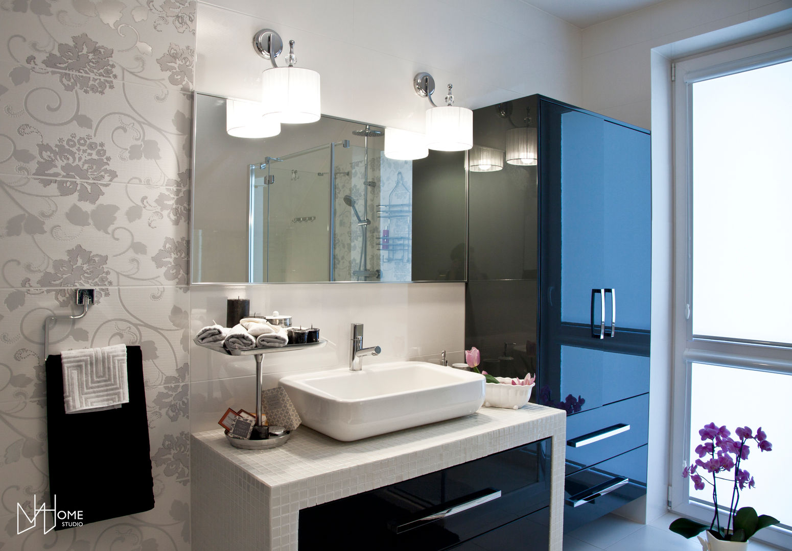 Dom przy puszczy, metamorfoza, Mhomestudio Mhomestudio Modern bathroom