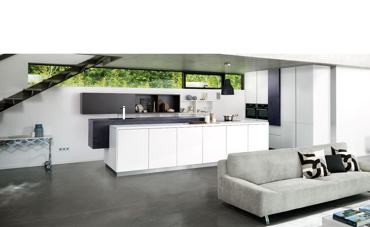 One wall, minimalist white kitchen with island, Schmidt Kitchens Barnet Schmidt Kitchens Barnet Nhà bếp phong cách hiện đại MDF Bespoke custom made German One wall,minimalist white kitchen with island