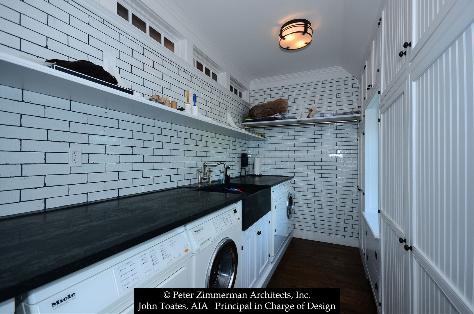 Laundry Room John Toates Architecture and Design Classic style kitchen