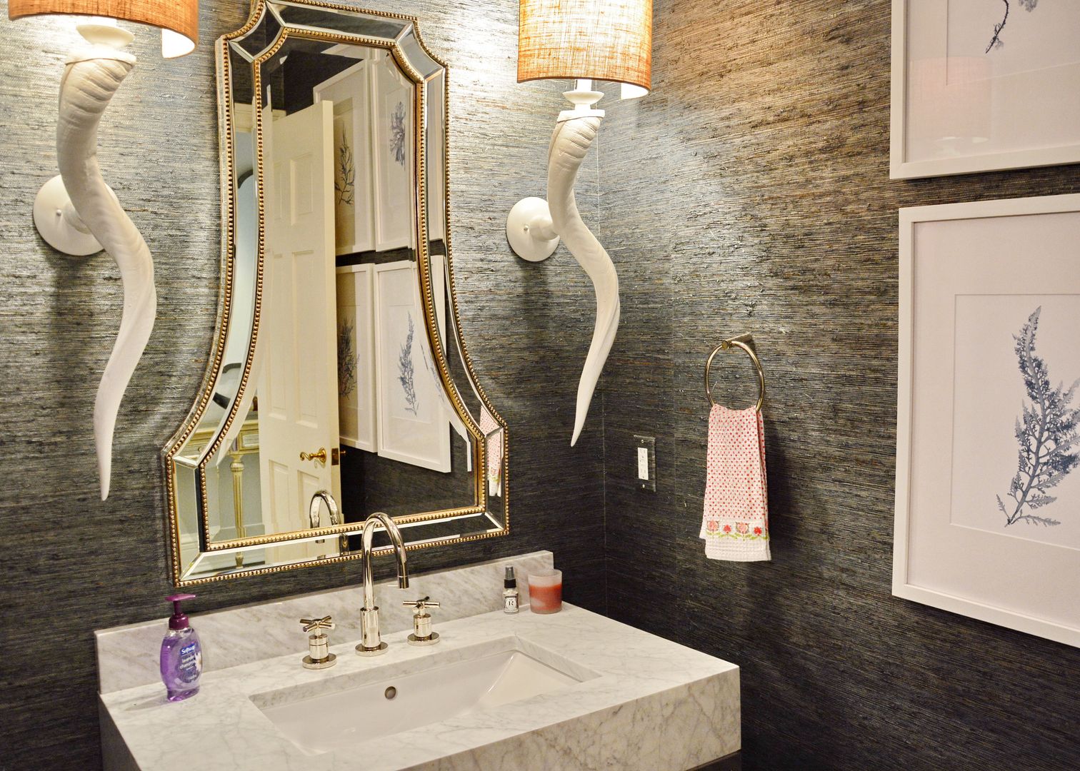 Cherry Hills Charmer, Andrea Schumacher Interiors Andrea Schumacher Interiors Classic style bathroom