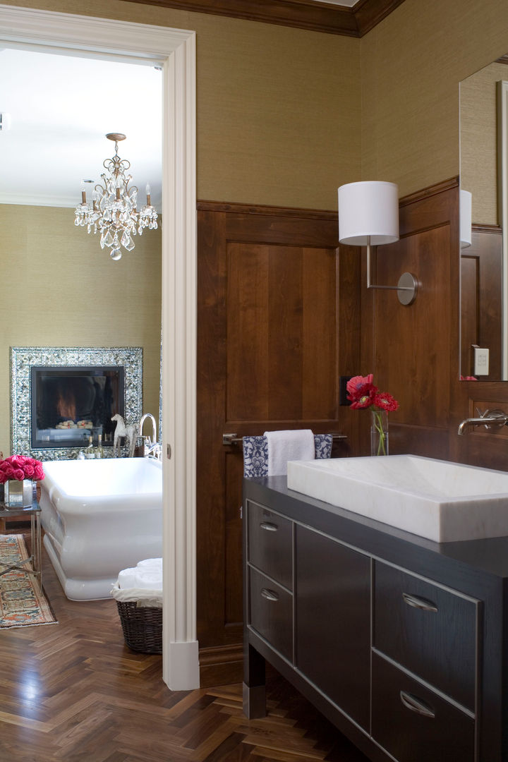 Home of the Year, Andrea Schumacher Interiors Andrea Schumacher Interiors Classic style bathrooms