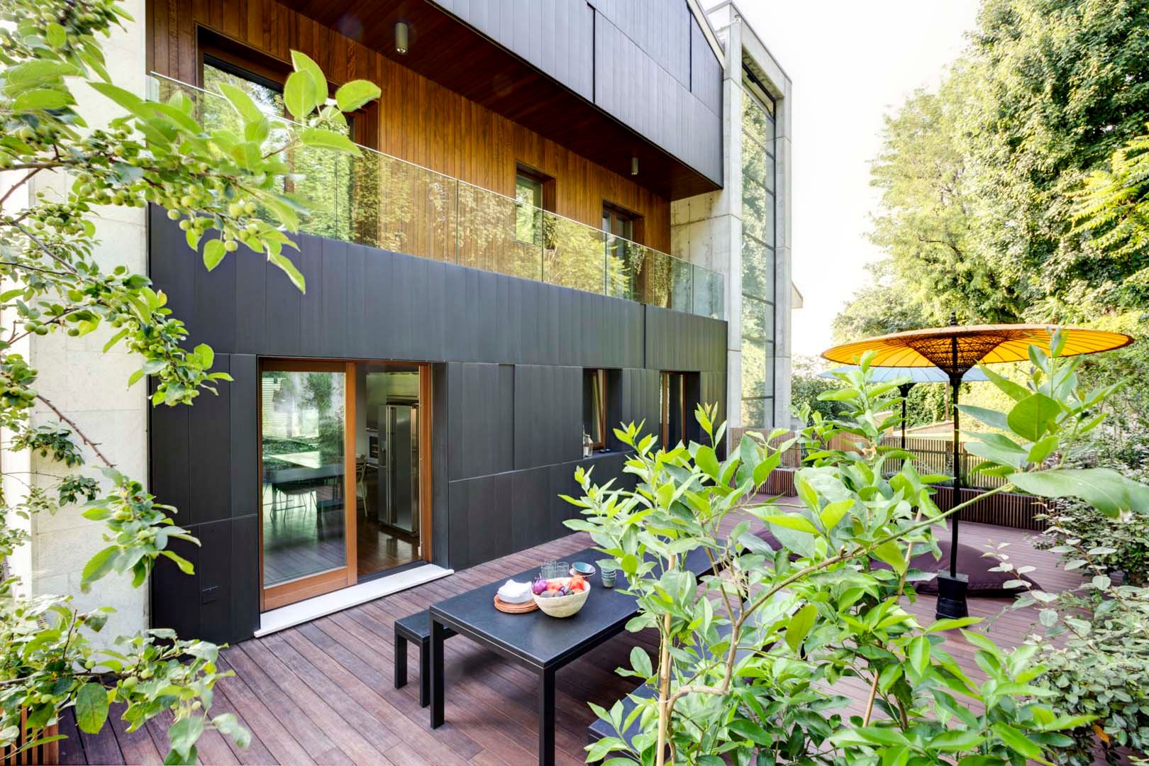 Interior with garden, mg2 architetture mg2 architetture Jardin moderne