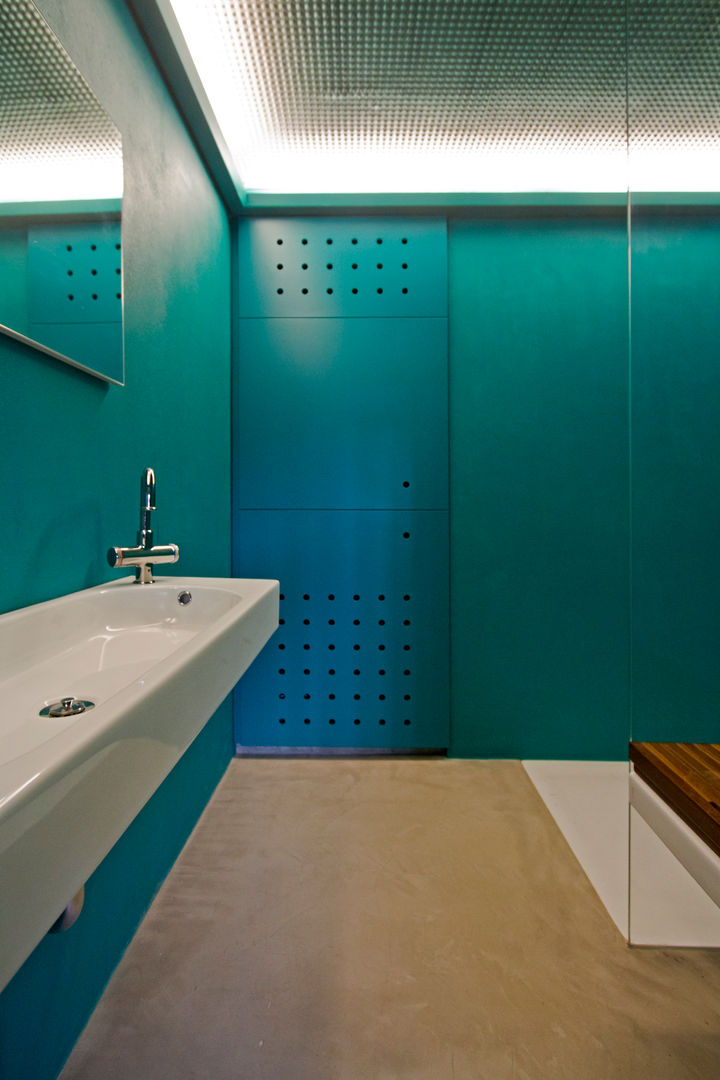 ​Piccolo Rifugio Privato in Collina, sandra marchesi architetto sandra marchesi architetto Eclectic style bathroom