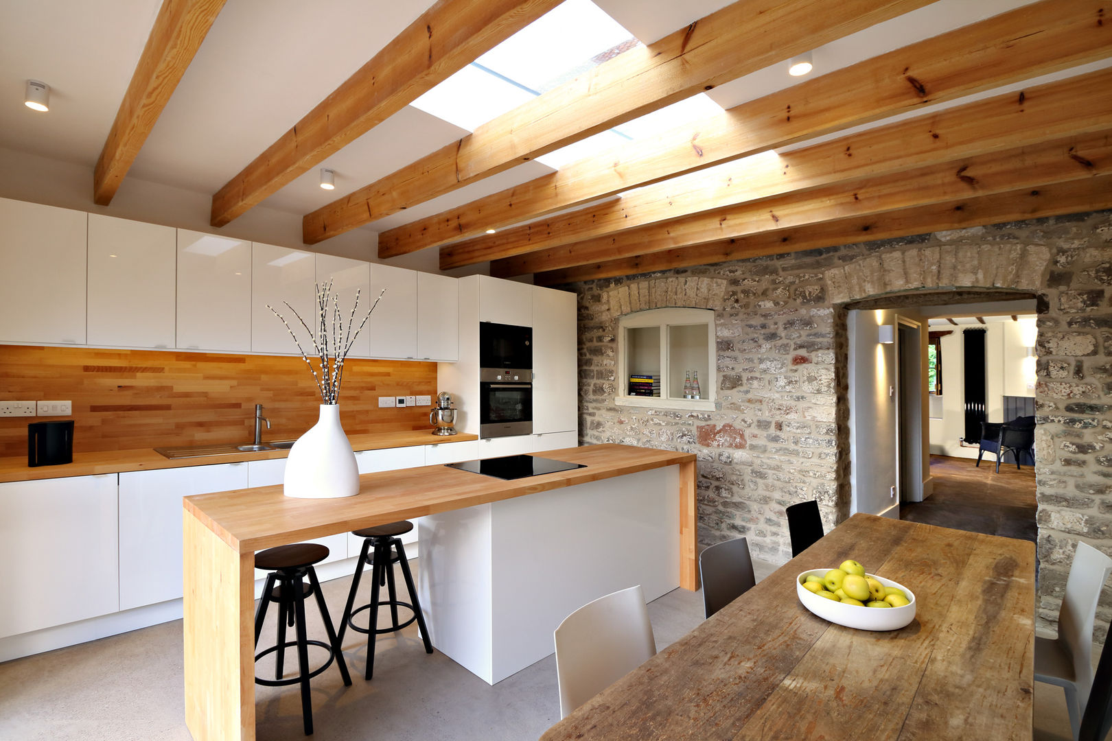 Miner's Cottage I Kitchen design storey مطبخ exposed stone wall
