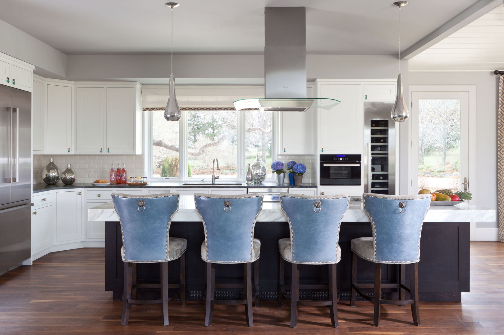 Elegant Modern and Timeless, Andrea Schumacher Interiors Andrea Schumacher Interiors Cocinas clásicas