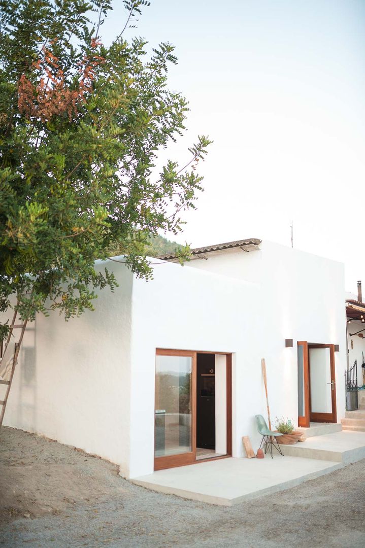 Ibiza Campo - Guesthouse, Ibiza Interiors Ibiza Interiors บ้านและที่อยู่อาศัย