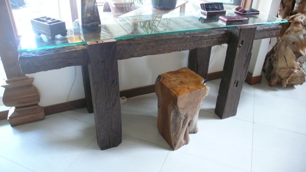 aparador de traviesas de tren comprar en bali Phòng khách phong cách mộc mạc Gỗ Wood effect mueble reciclado,aparador,mueble ecologico,mueble organico,Side tables & trays