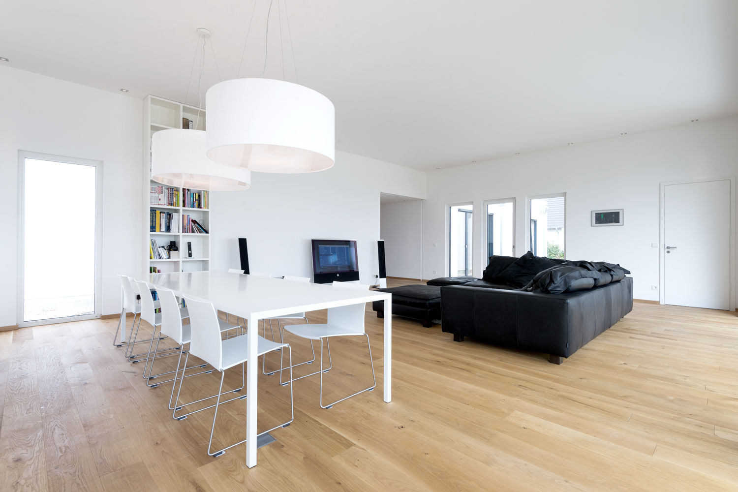 wohnhaus b, sebastian kolm architekturfotografie sebastian kolm architekturfotografie Modern living room