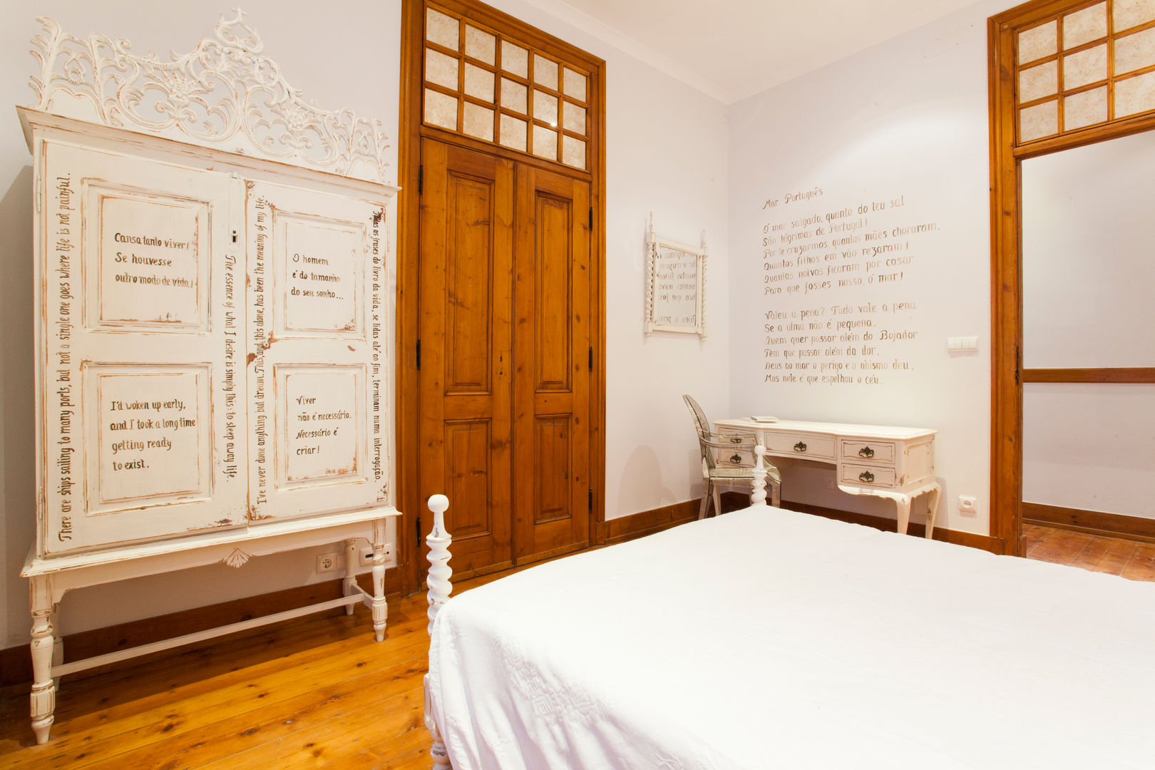 Apartamento Alma Lusa, uma casa portuguesa, com certeza!, alma portuguesa alma portuguesa Rustic style bedroom