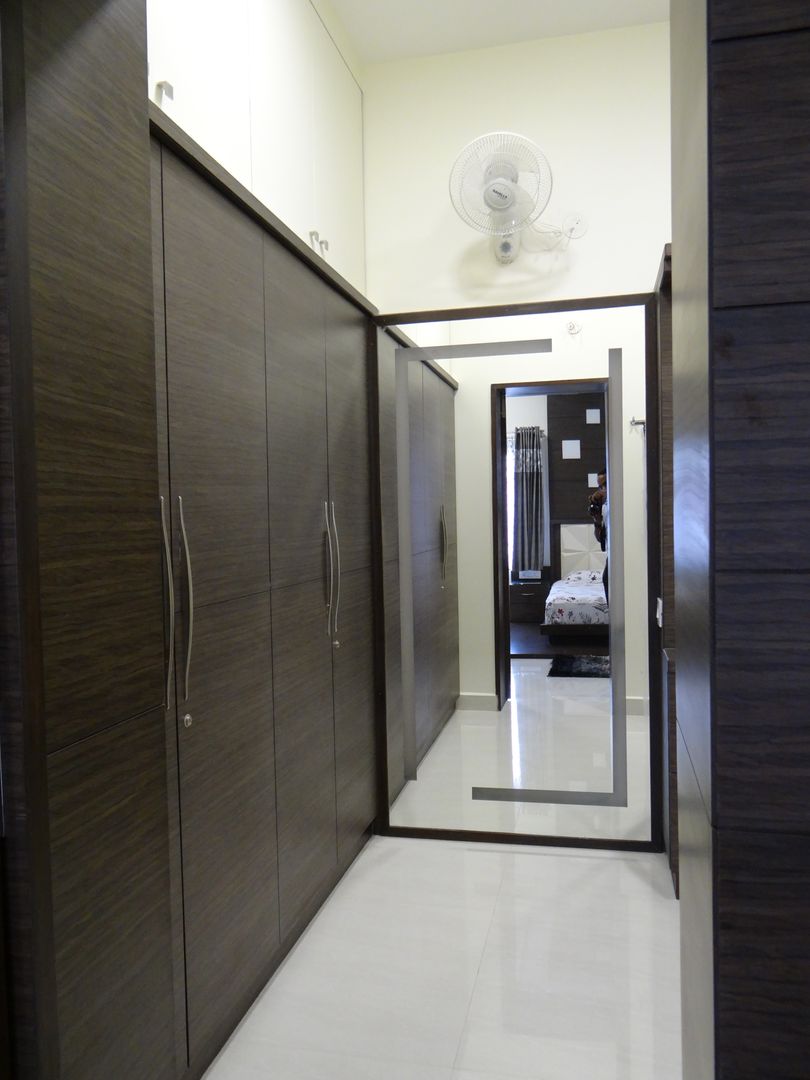 First floor master bedroom dressing homify Modern dressing room