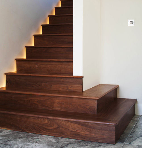 Modern fun house is children's favourite, Des Ewing Residential Architects Des Ewing Residential Architects Modern Corridor, Hallway and Staircase