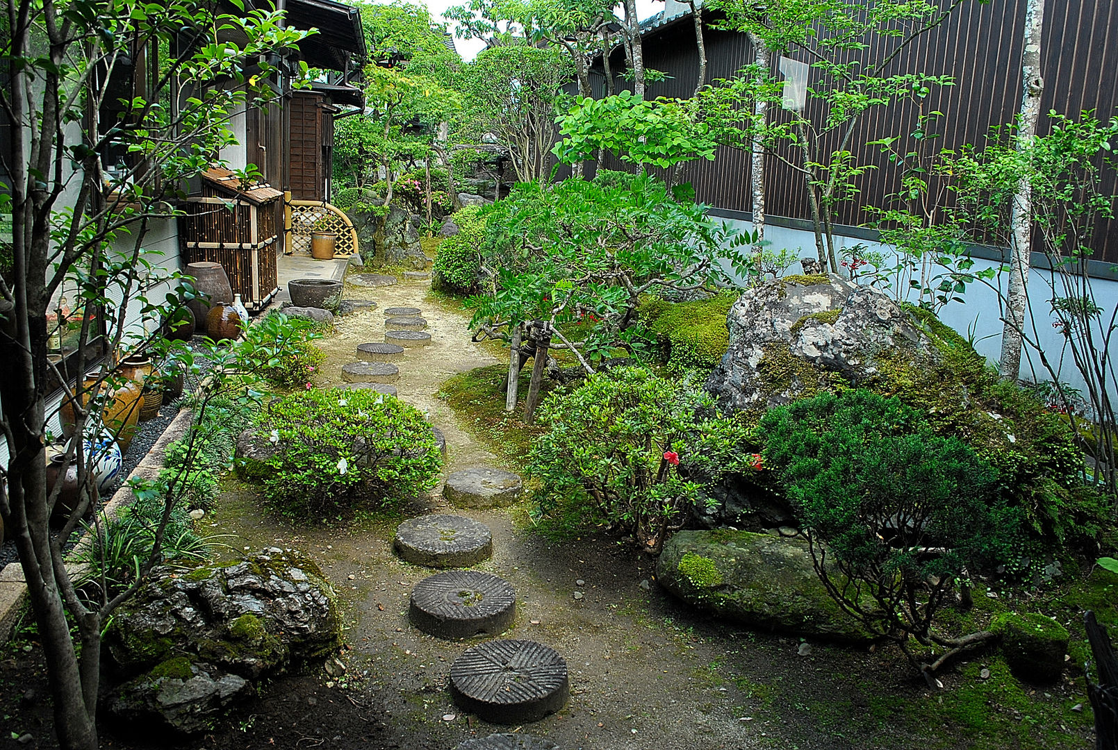 庭園管理, 作庭処 植徳 作庭処 植徳 Jardines de estilo moderno