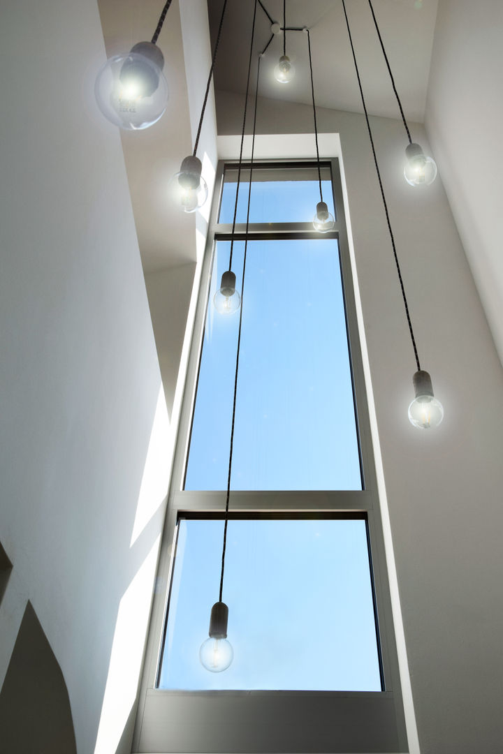 Wohnhaus D Mainz, Marcus Hofbauer Architekt Marcus Hofbauer Architekt Modern corridor, hallway & stairs