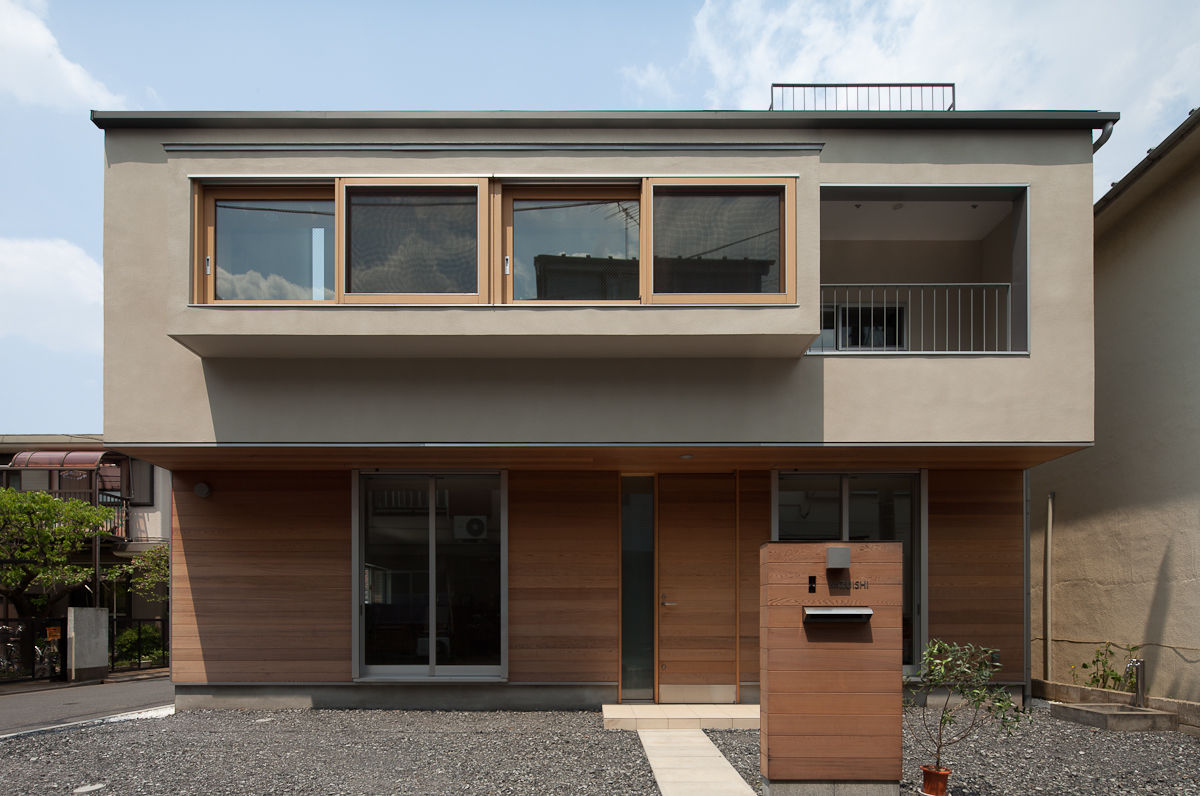 東大泉の住宅, 水石浩太建築設計室／ MIZUISHI Architect Atelier 水石浩太建築設計室／ MIZUISHI Architect Atelier モダンな 家