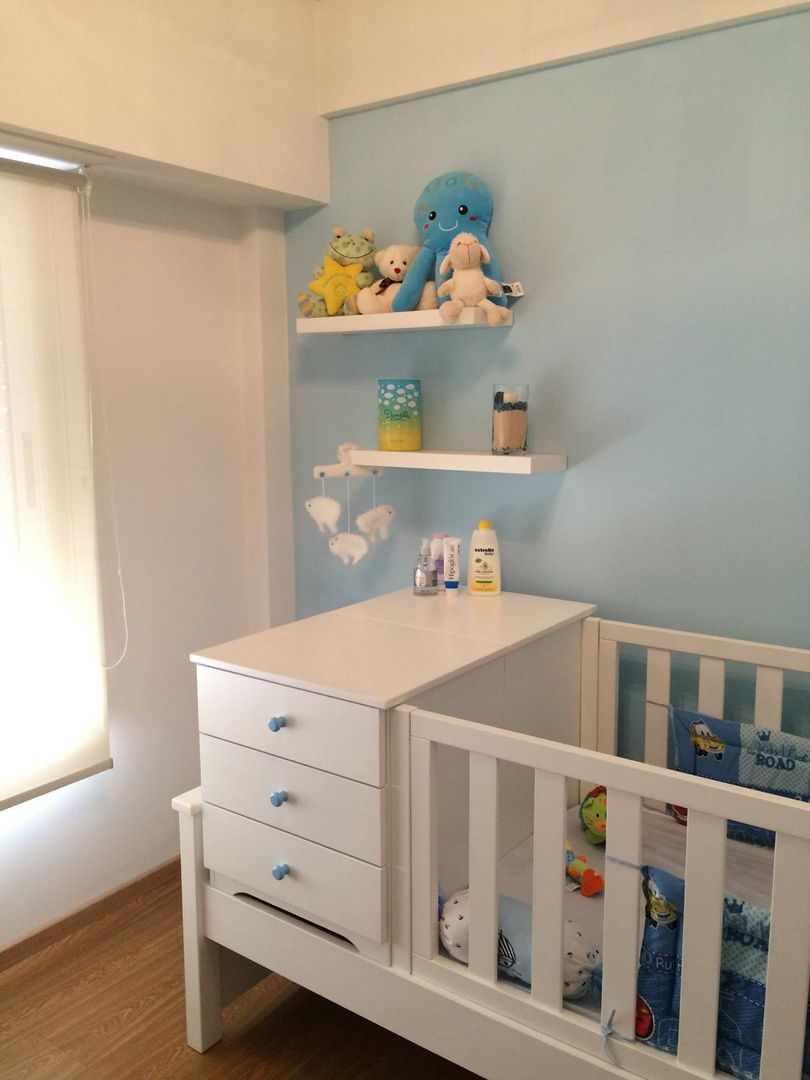 Cuarto de bebe, NB INTERIORES NB INTERIORES Minimalist nursery/kids room MDF
