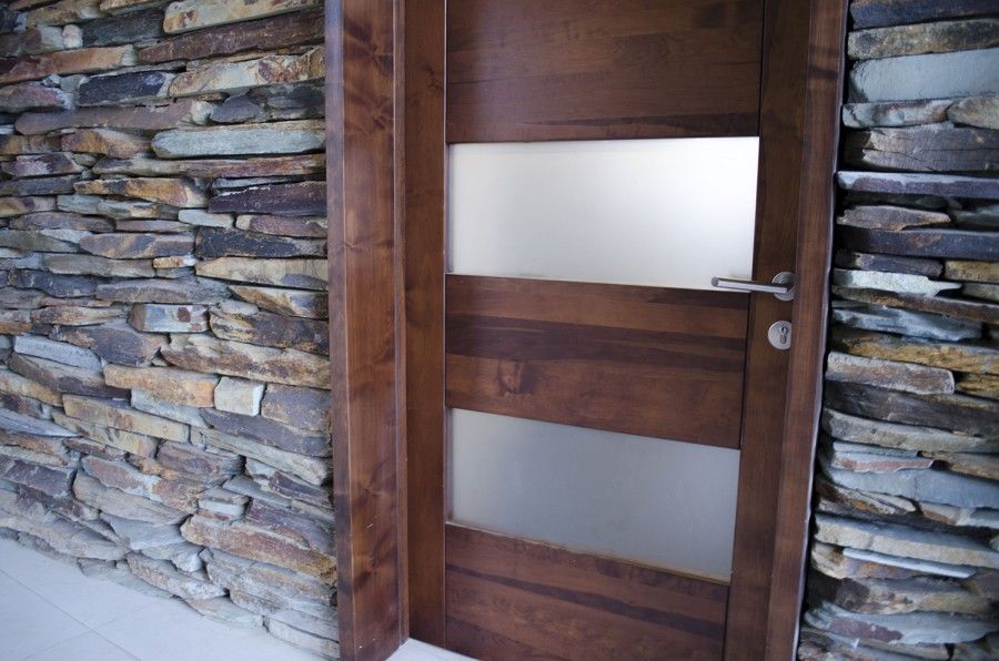 PUERTAS DE MADERA DE LENGA, Ignisterra S.A. Ignisterra S.A. Windows لکڑی Wood effect