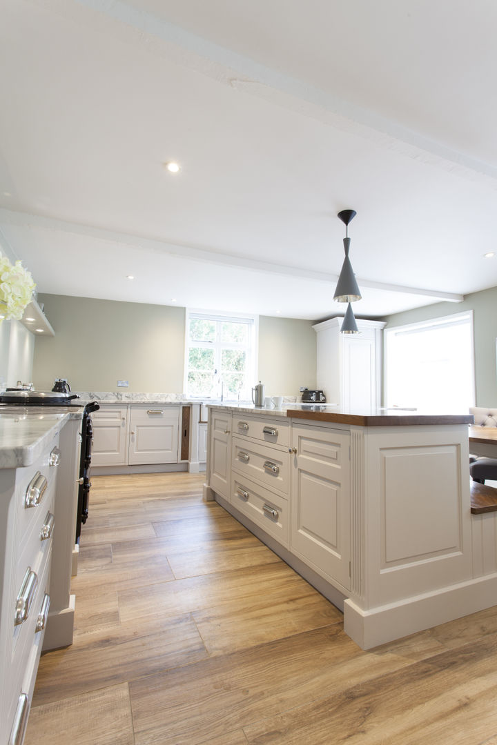 Pentlow Grand - Bespoke kitchen project in Suffolk Baker & Baker Kitchen Solid Wood Multicolored bespoke kitchen,handmade kitchen,painted cabinets,granite worktop,lighting,wooden flooring