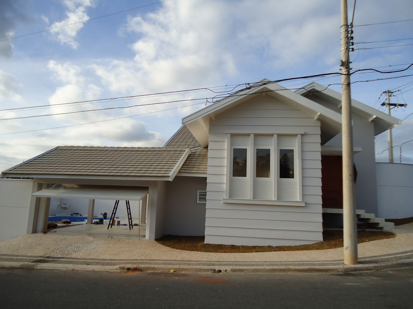 Casa CM, Lozí - Projeto e Obra Lozí - Projeto e Obra Moderne Häuser