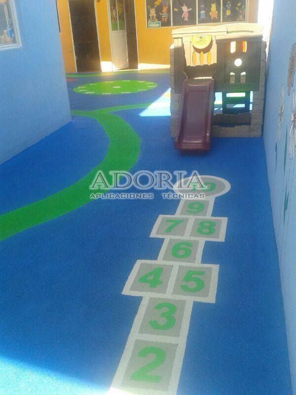 Pisos de seguridad Infantil y deportivos, Adoria Aplicaciones Técnicas Adoria Aplicaciones Técnicas พื้นที่เชิงพาณิชย์ โรงเรียน