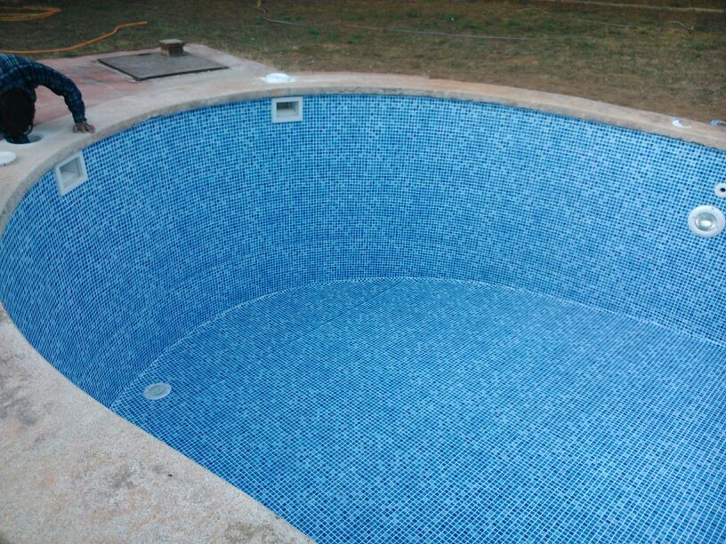 Acabado vaso piscina Diaz Pools