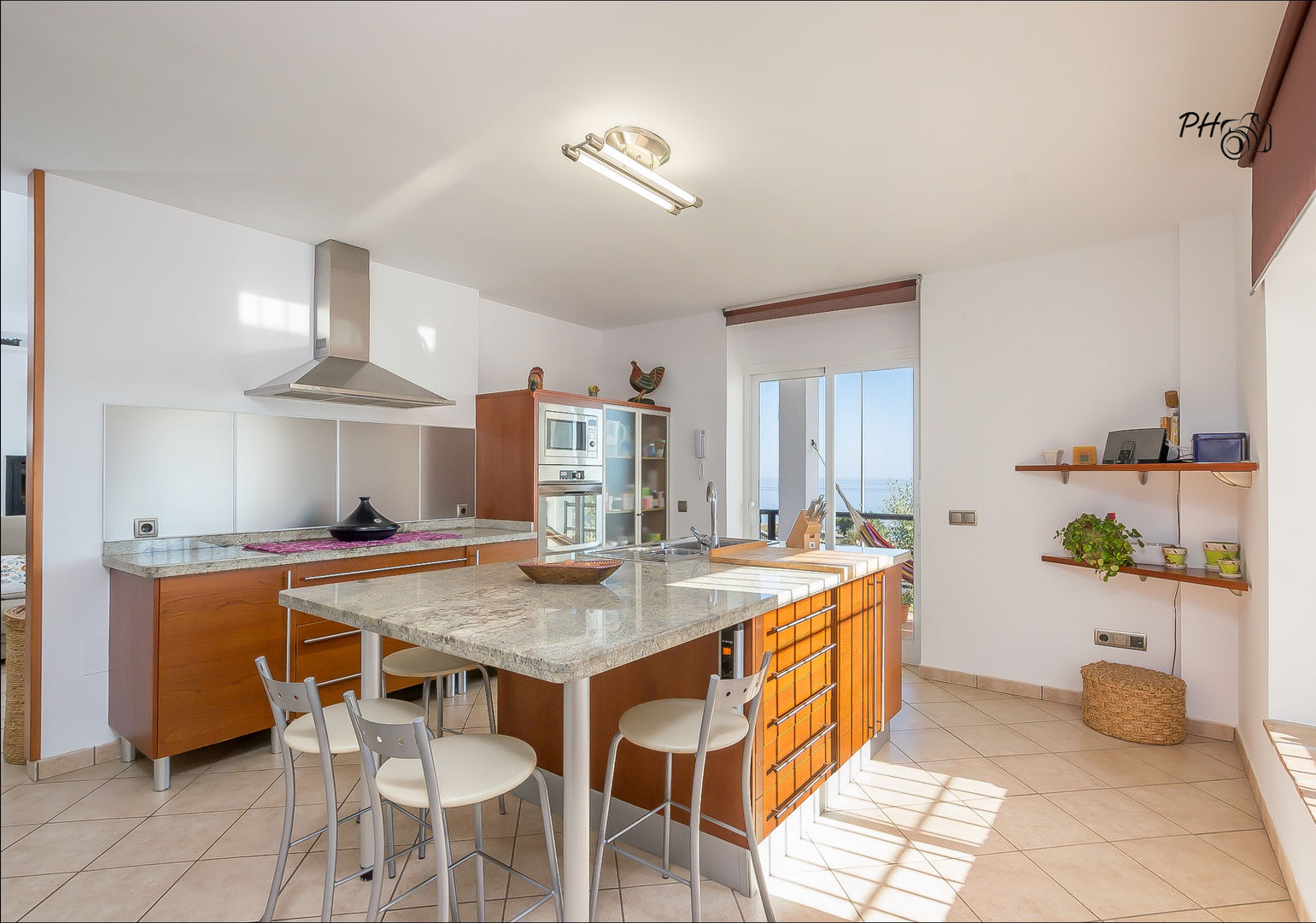 Fotografía de interiores, Málaga / Costa Del Sol. --- Real Estate photography - Málaga / Costa Del Sol, Per Hansen Per Hansen Built-in kitchens
