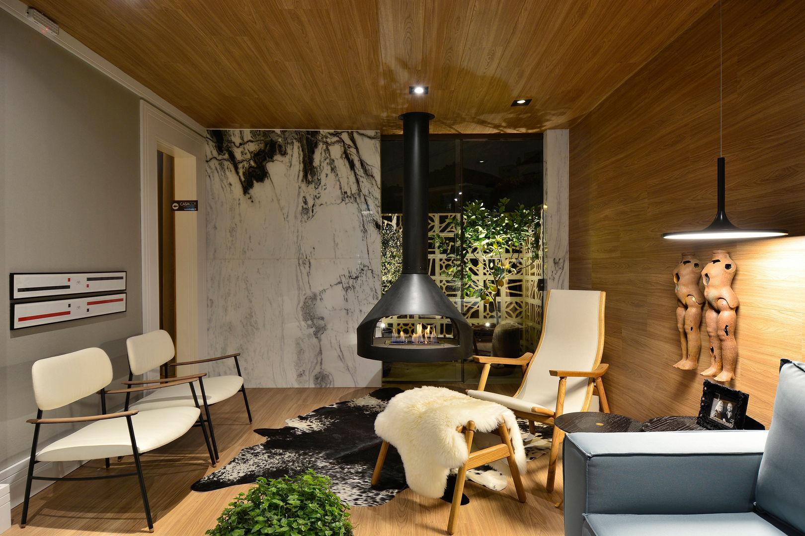 Winter Room, Johnny Thomsen Arquitetura e Design Johnny Thomsen Arquitetura e Design Salones de estilo escandinavo Madera Acabado en madera