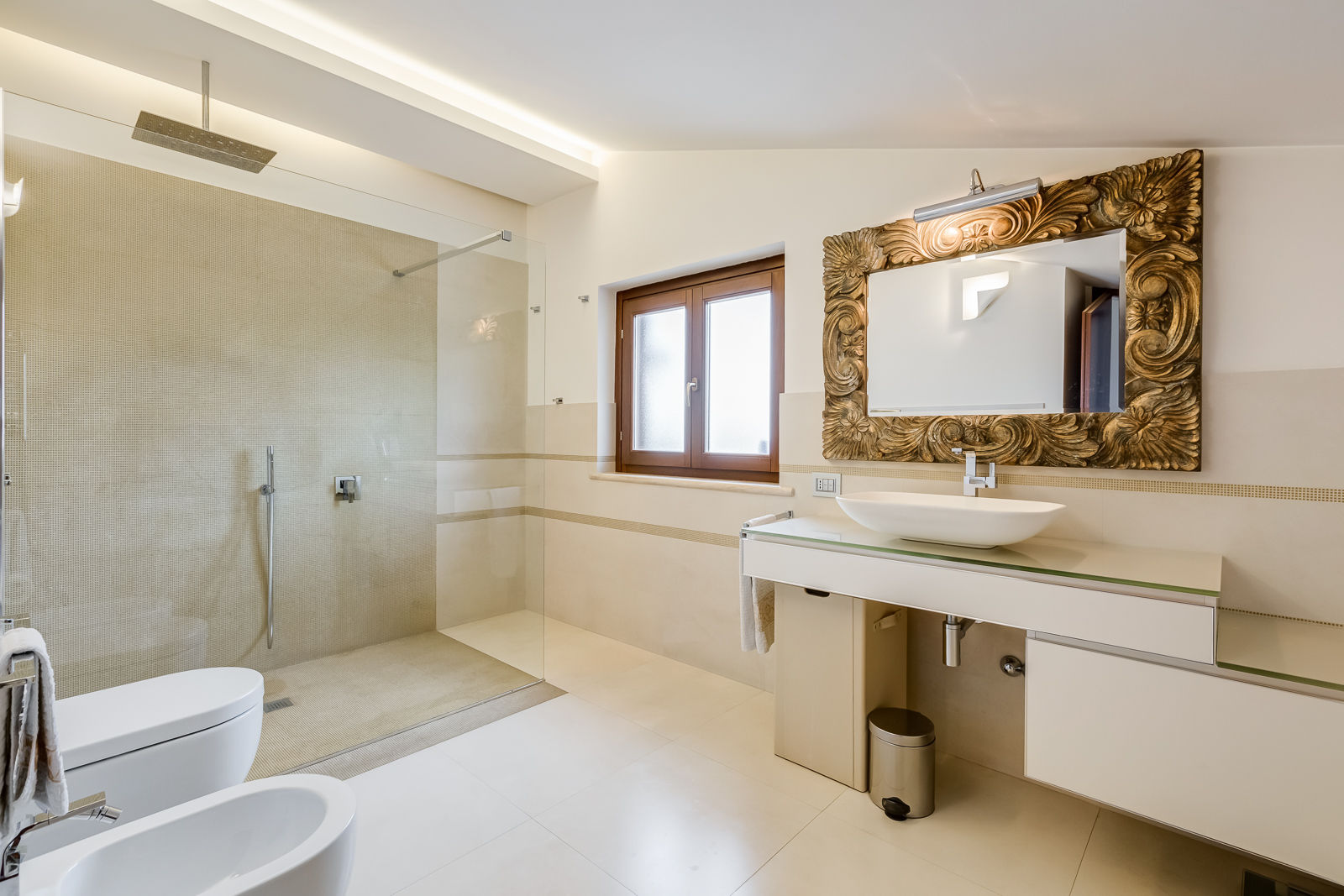 Cavour | modern style, EF_Archidesign EF_Archidesign Modern bathroom