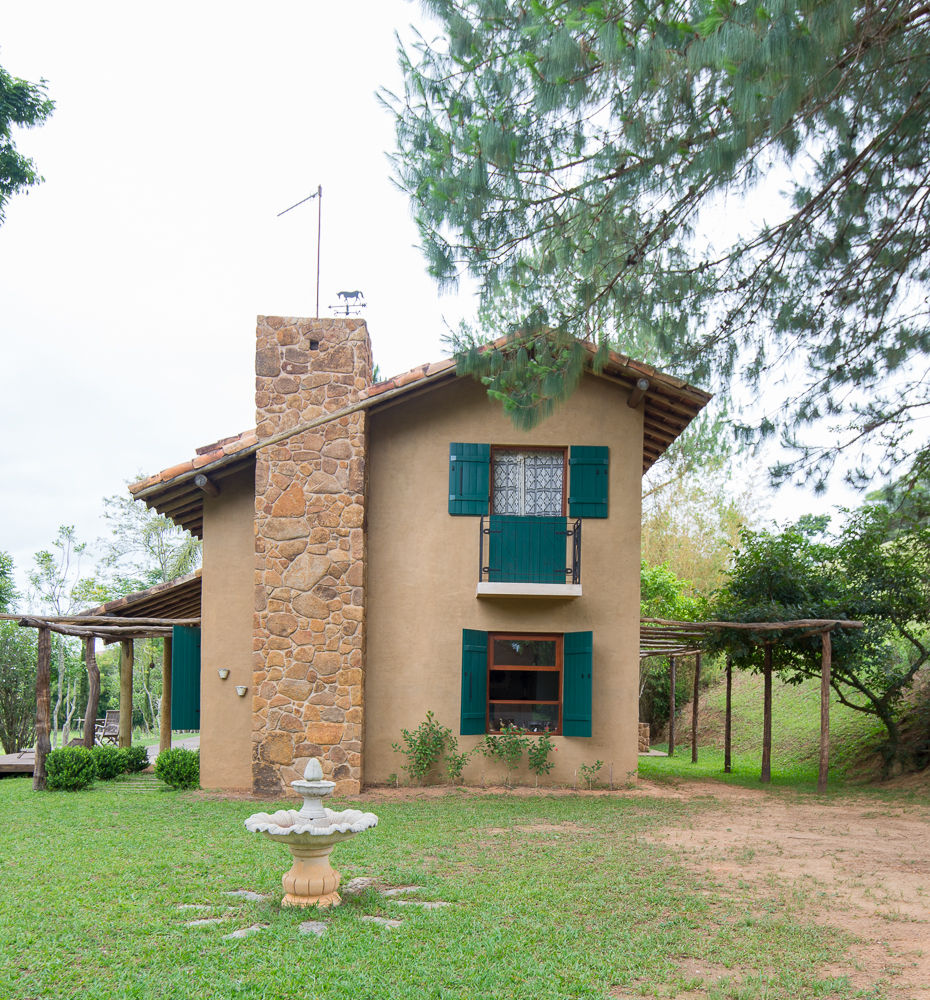 Residencia Villa Bela, Valquiria Leite Arquitetura e Urbanismo Valquiria Leite Arquitetura e Urbanismo Rustieke huizen