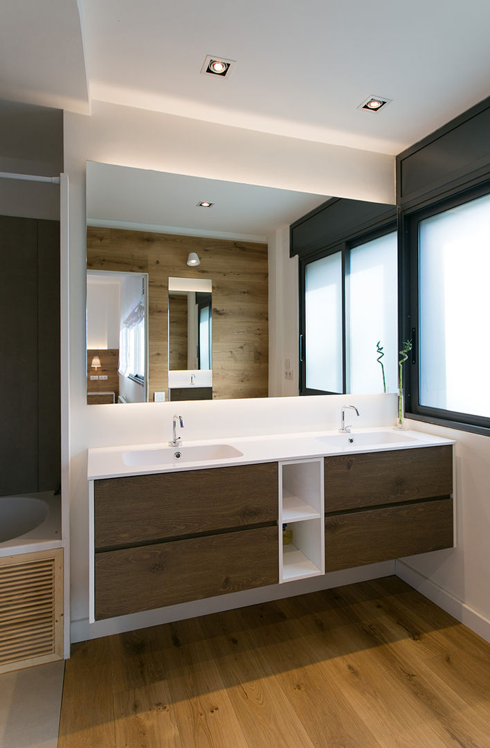 Piso en Sarrià, dom arquitectura dom arquitectura Salle de bain minimaliste