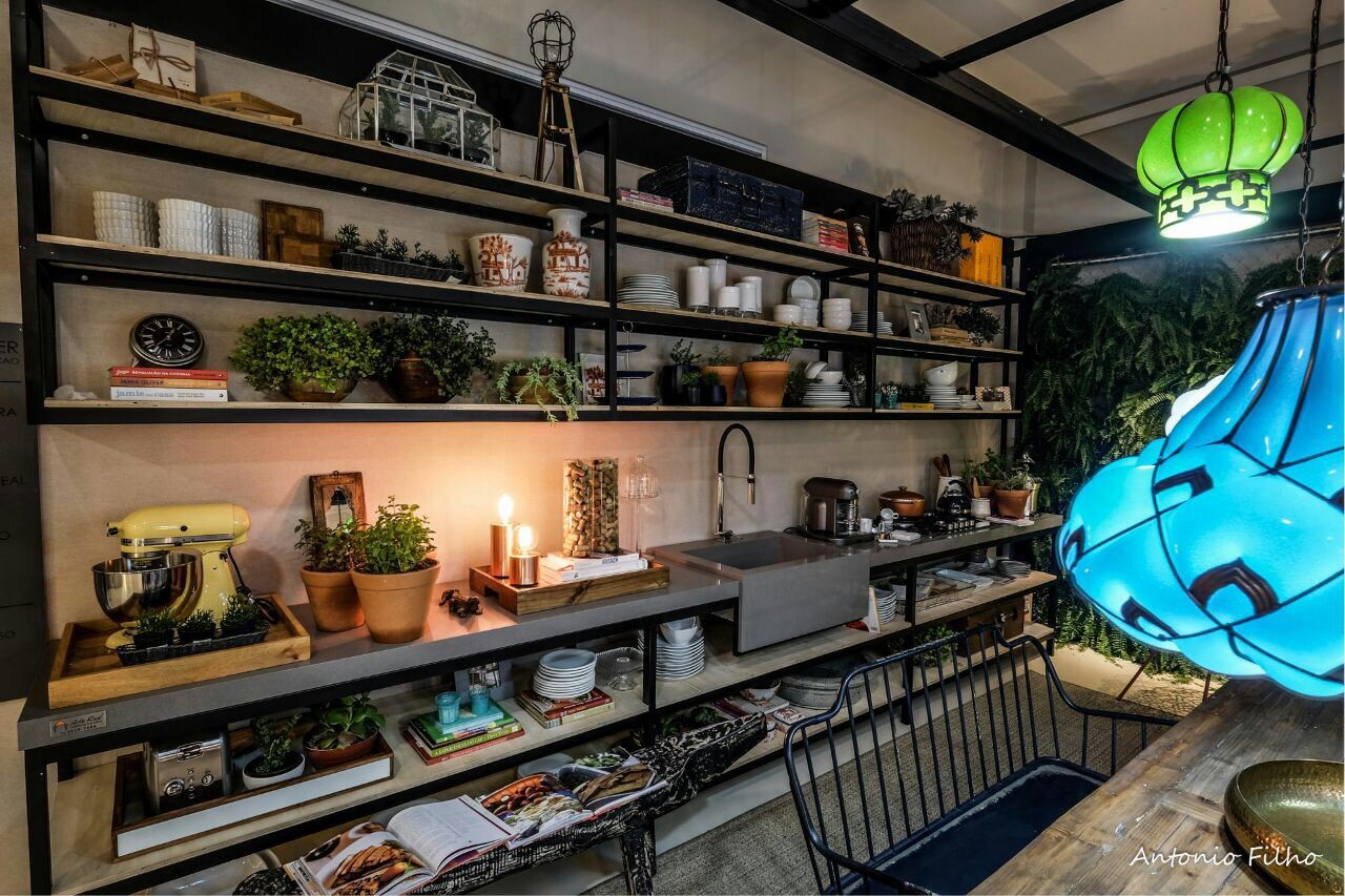 ​Espaço de Viver para a Mostra Iluminar 2016, Rafaela Dal’Maso Arquitetura Rafaela Dal’Maso Arquitetura Modern kitchen