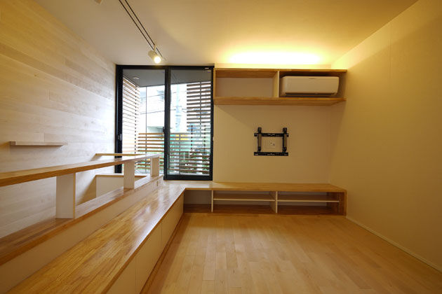 立体的につながる京町家, 株式会社Ｆｉｔ建築設計事務所 株式会社Ｆｉｔ建築設計事務所 Modern Living Room Wood Wood effect