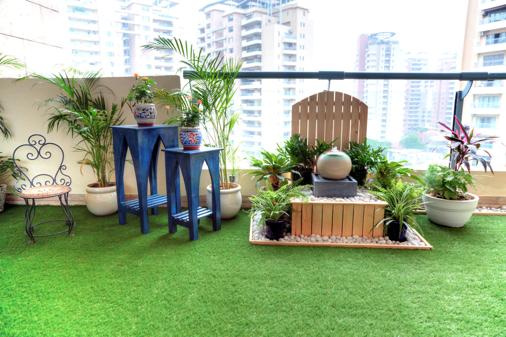 Water zone Studio Earthbox Eclectic style balcony, veranda & terrace Accessories & decoration