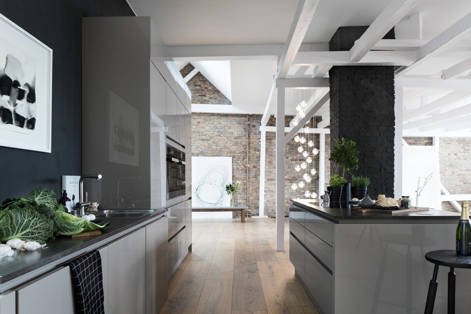 homify Modern kitchen