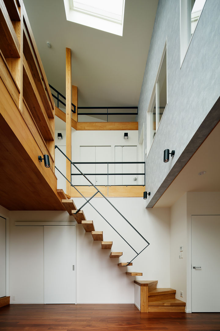 祖師谷−Y邸, 一級建築士事務所アンドロッジ 一級建築士事務所アンドロッジ Rustic style corridor, hallway & stairs