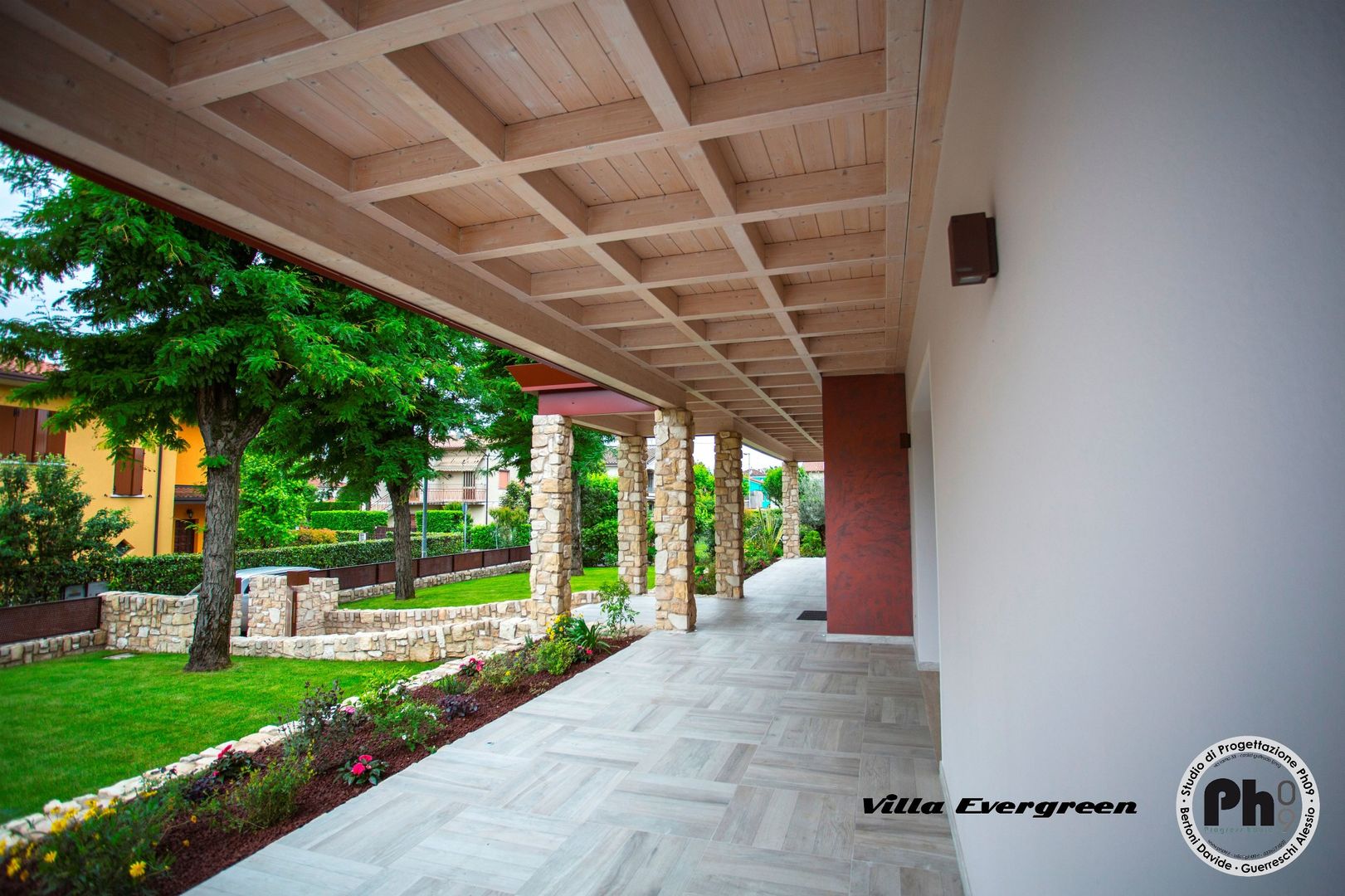 Villa Evergreen, Studio Ph09 (progress house) Studio Ph09 (progress house) Casas modernas