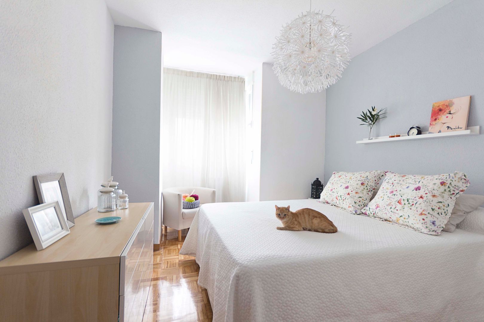 Apartamento en Madrid, La Espaciera La Espaciera Minimalist Yatak Odası