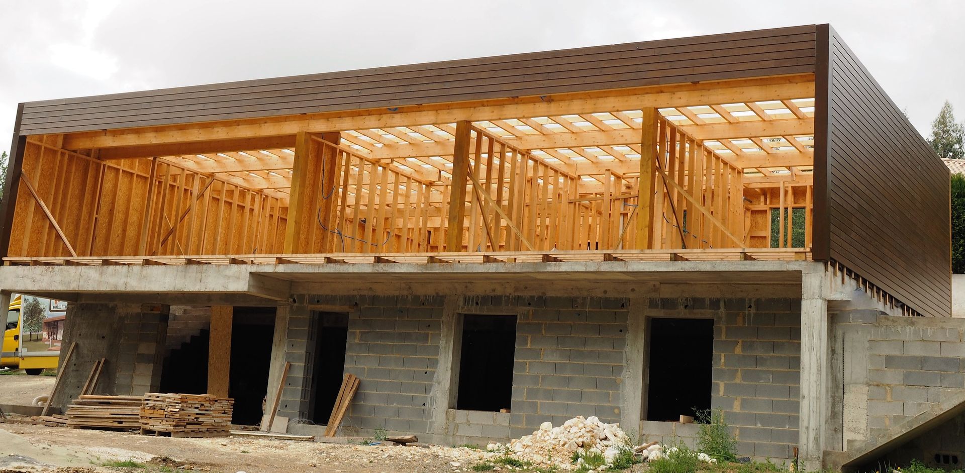 Casa de madeira em Aveiro com tempo de contrução de 3 meses e meio, Lethes House Lethes House บ้านและที่อยู่อาศัย ไม้ Wood effect