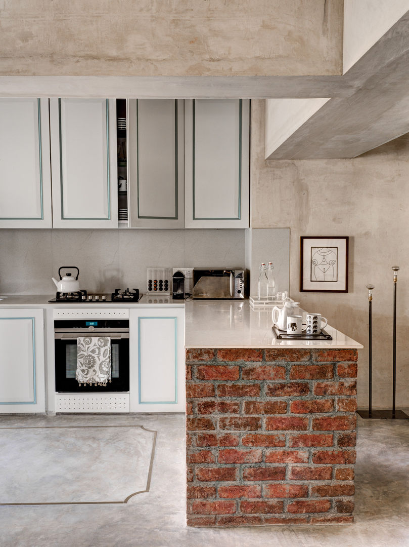 Fabien Charuau - Recent Projects Fabien Charuau Photography Classic style kitchen Cabinetry,Countertop,Kitchen stove,Wood,Kitchen,Interior design,Rectangle,Architecture,Grey,Floor