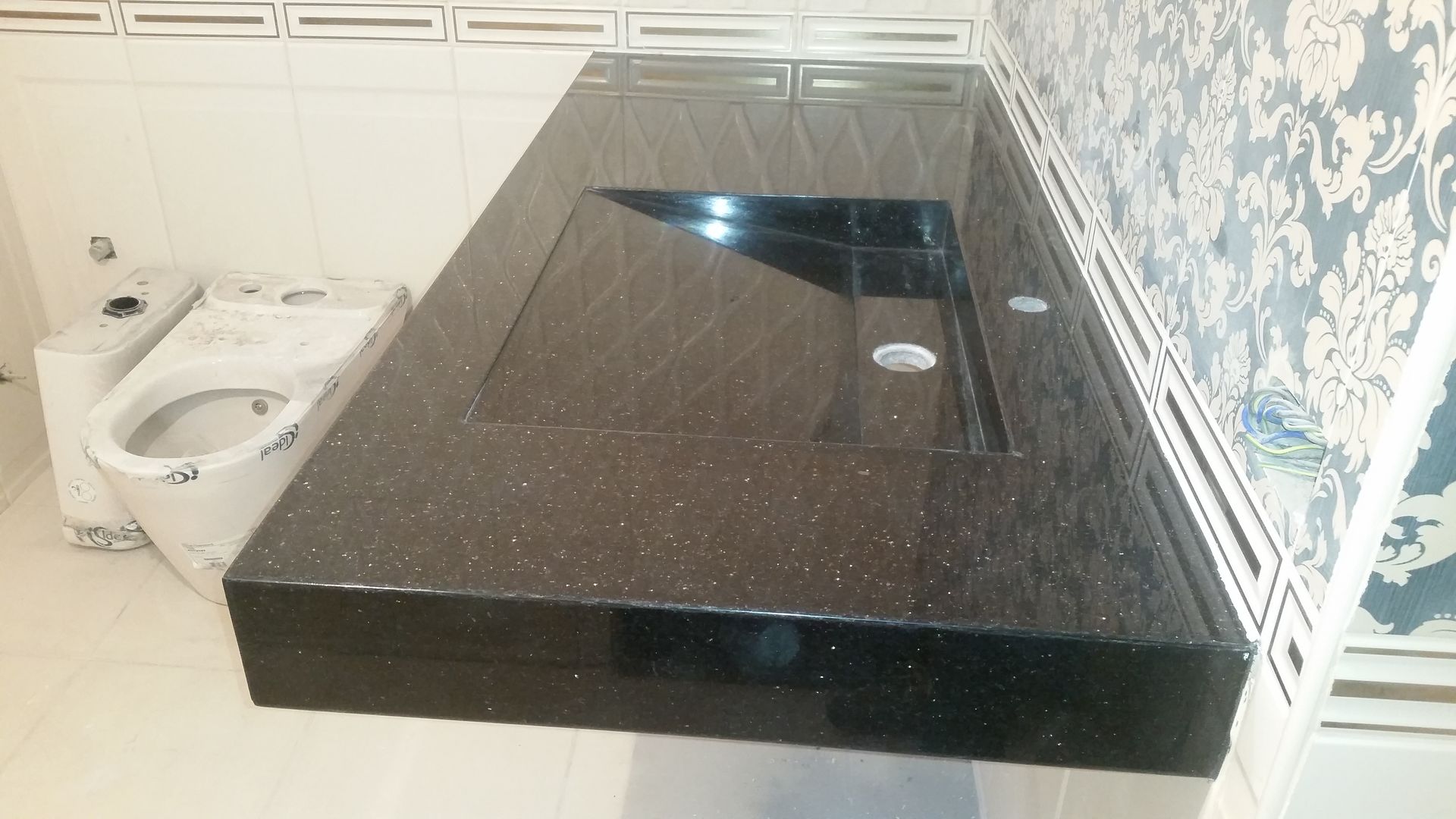 التجمع الخامس, Reda Essam Reda Essam Modern bathroom Granite