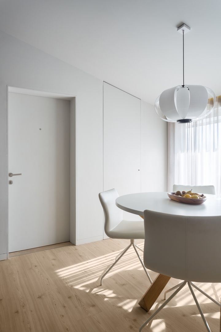 SS Apartment, PAULO MARTINS ARQ&DESIGN PAULO MARTINS ARQ&DESIGN Minimalistische woonkamers