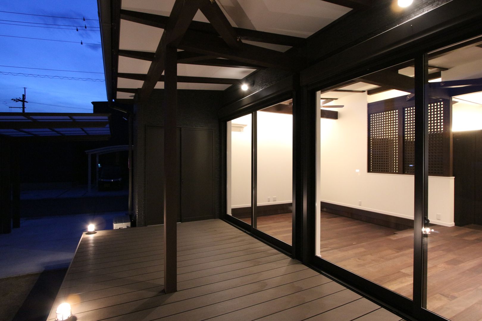 homify Balcon, Veranda & Terrasse asiatiques Bois Effet bois