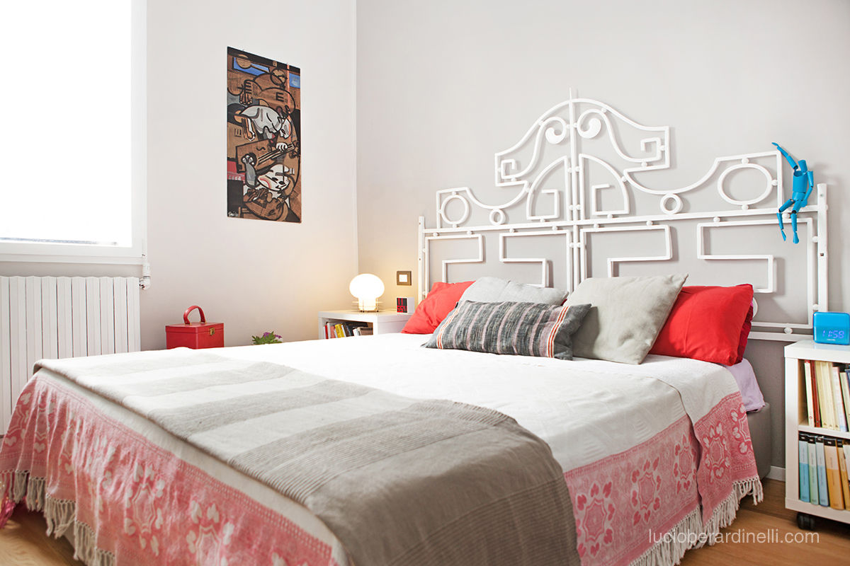Casa Gion, senzanumerocivico senzanumerocivico Modern style bedroom